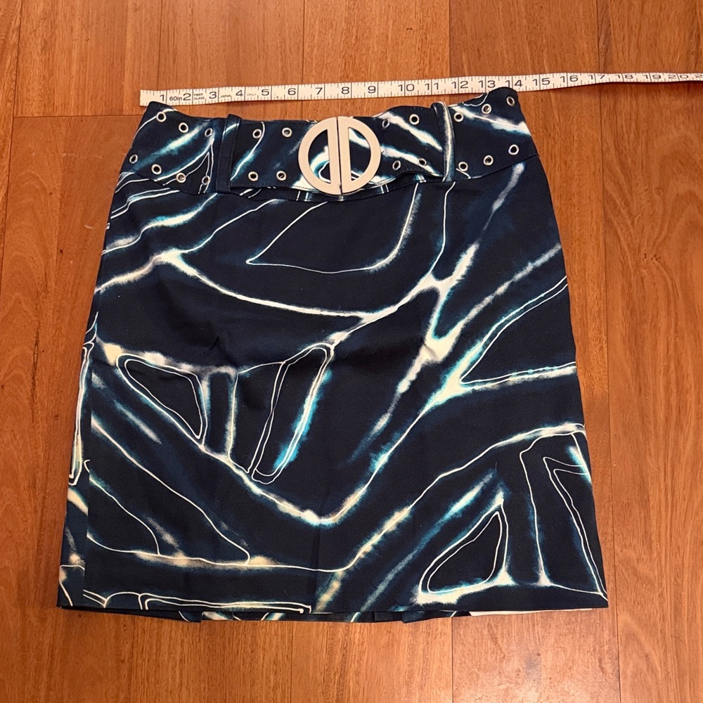 Alberto Makali Abstract Print Skirt – Statement Belted Waist, Artistic Pattern &
